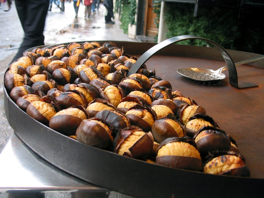 Chestnuts, an autumn and winter Italian food specialty