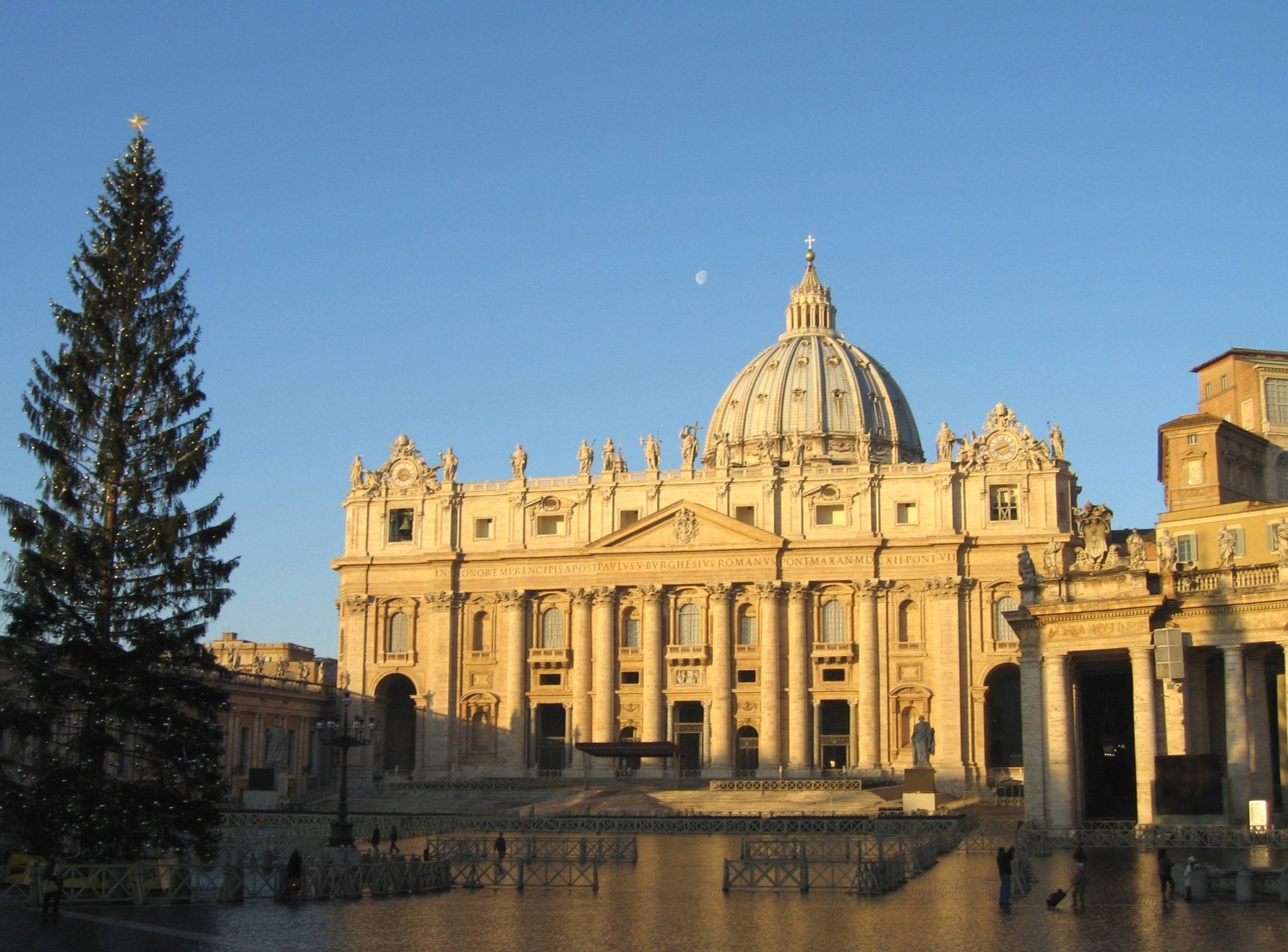 Visiting St. Peter's Basilica: Insider's Guide to Rome's Most Famous Church