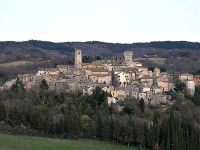 Small town in Tuscany Best towns in Tuscany and central Italy