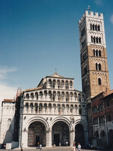 Lucca Duomo (flickr: Jeff Hart)