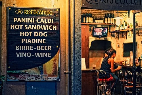 No visit to hip Trastevere is complete without a night out! Photo by Michiel Jelijs