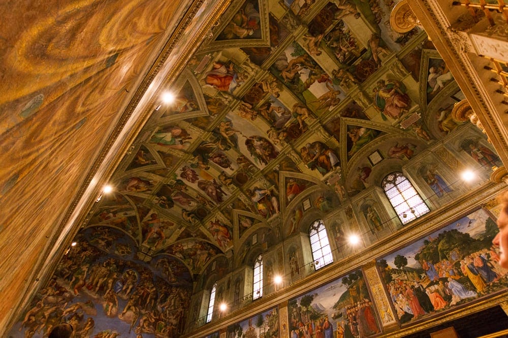 Visiting the Vatican Museums - The Sistine Chapel