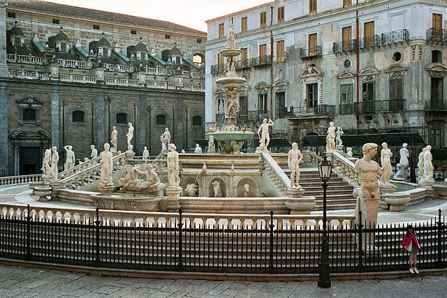 The Fontana Pretoria was originally created for a private garden in Florence. When it was unveiled in Palermo is was deemed inappropriate. Photo by Bernhard J. Scheuvens