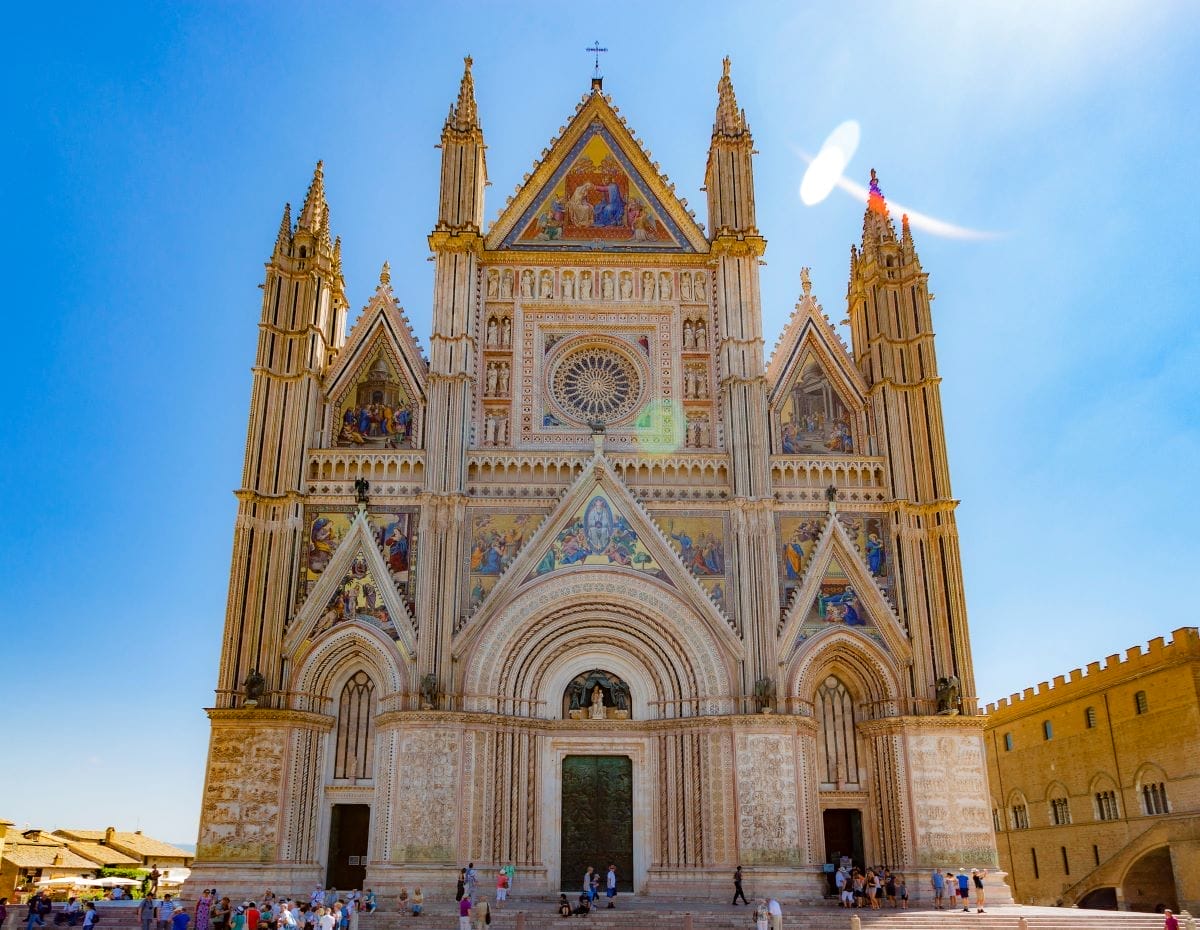 Is Orvieto Worth Visiting? 7 Things to Do in This Charming Italian Town